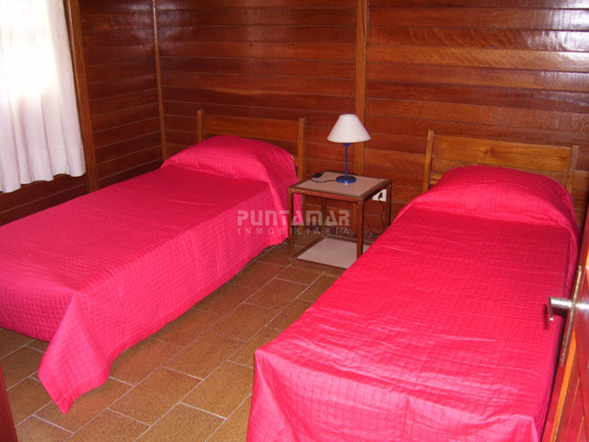 Casa ID.210754 - CASA EN ALQUILER ANUAL EN LA BARRA, EL TESORO 3 DORMITORIOS 2 BAÑOS