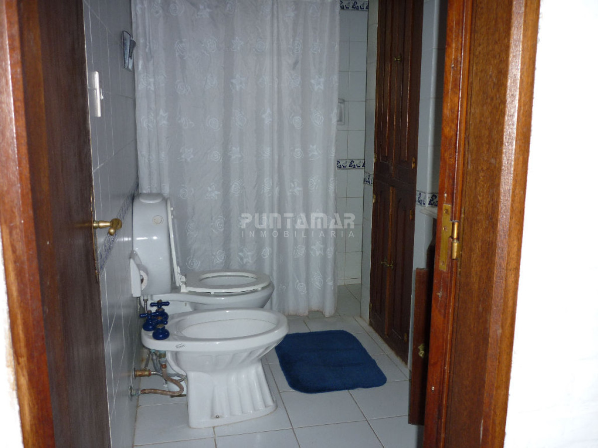 Casa ID.210774 - VENTA DE CASA EN MONTOYA CUATRO DORMITORIOS 