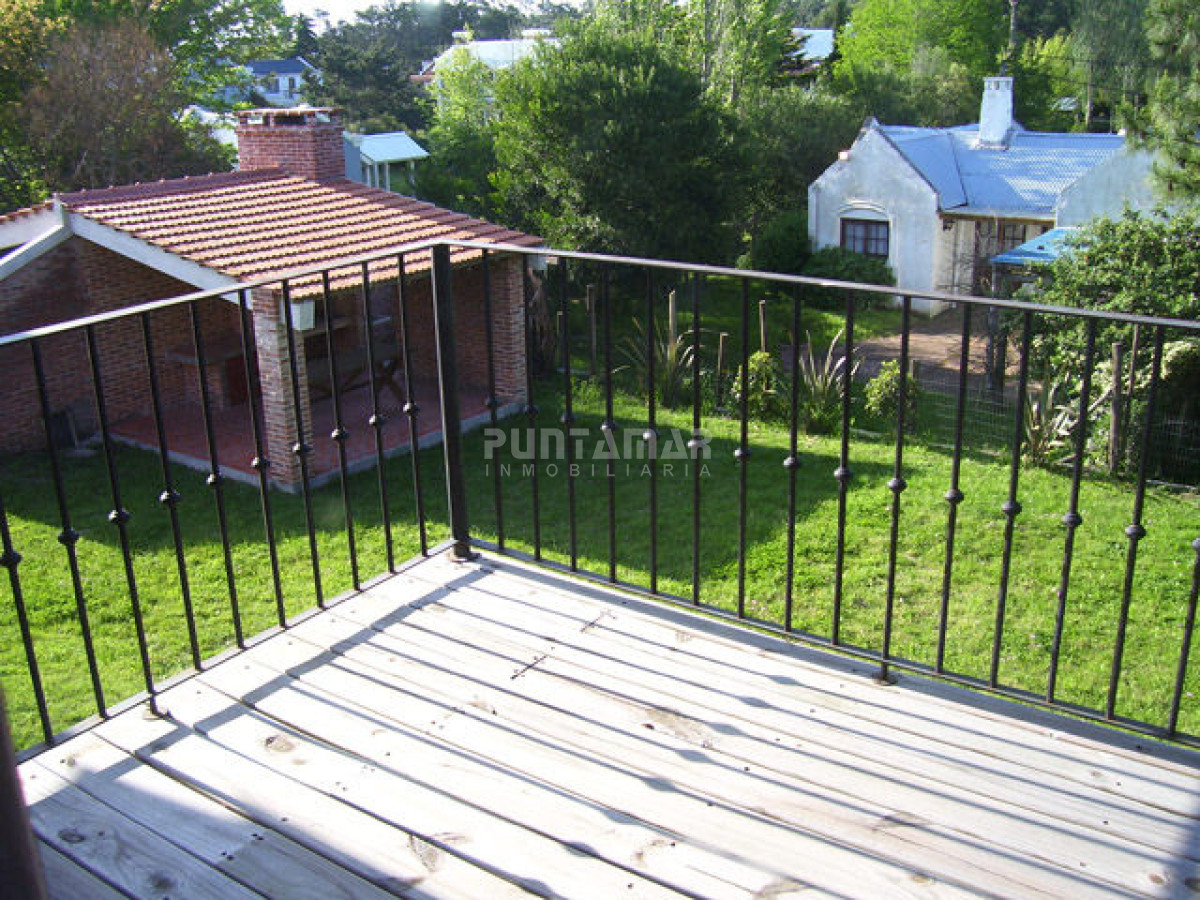 Casa ID.210799 - CASA EN ALQUILER EN LA BARRA DE 5 DORMITORIOS A METROS DE LA PLAYA