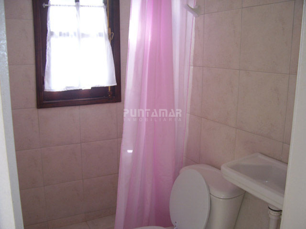 Casa ID.210799 - CASA EN ALQUILER EN LA BARRA DE 5 DORMITORIOS A METROS DE LA PLAYA