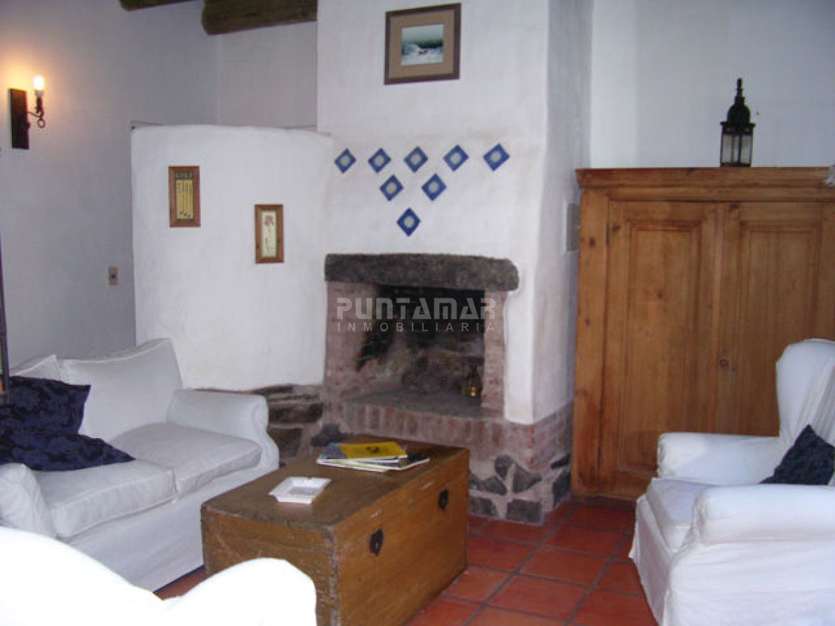Casa ID.210807 - Casa en Montoya, 4 dormitorios *