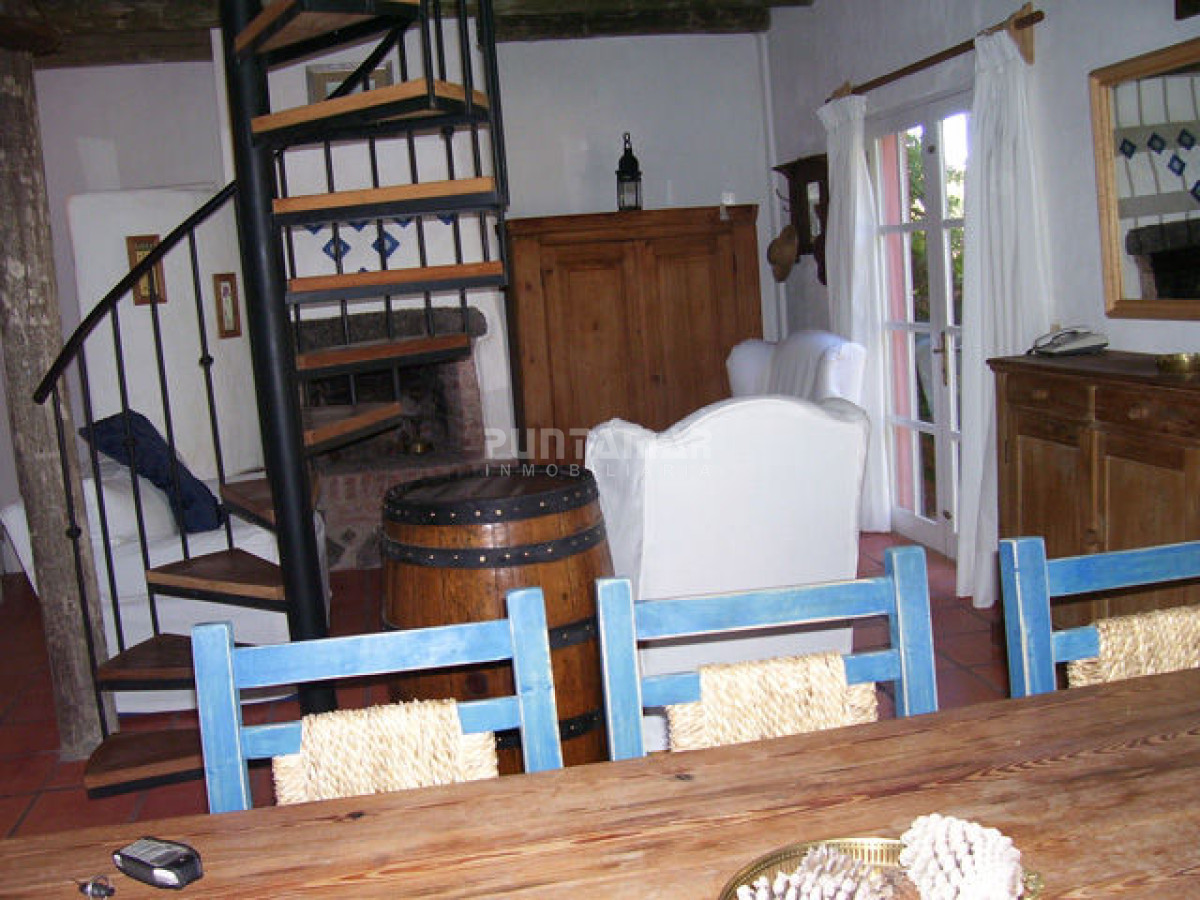 Casa ID.210807 - Casa en Montoya, 4 dormitorios *