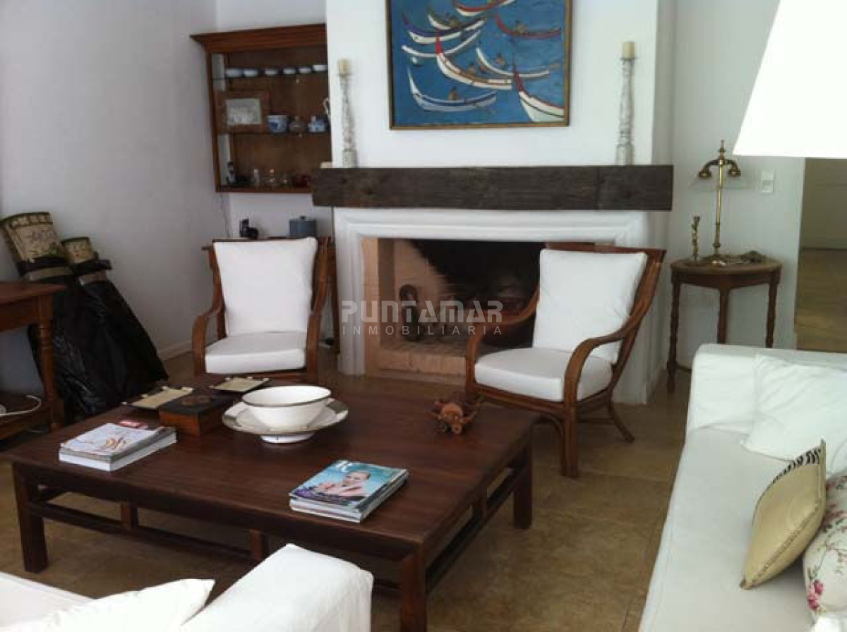 Casa ID.210854 - CASA EN LA BARRA, 4 DORMITORIOS, 3 BAÑOS, CERCA DEL MAR