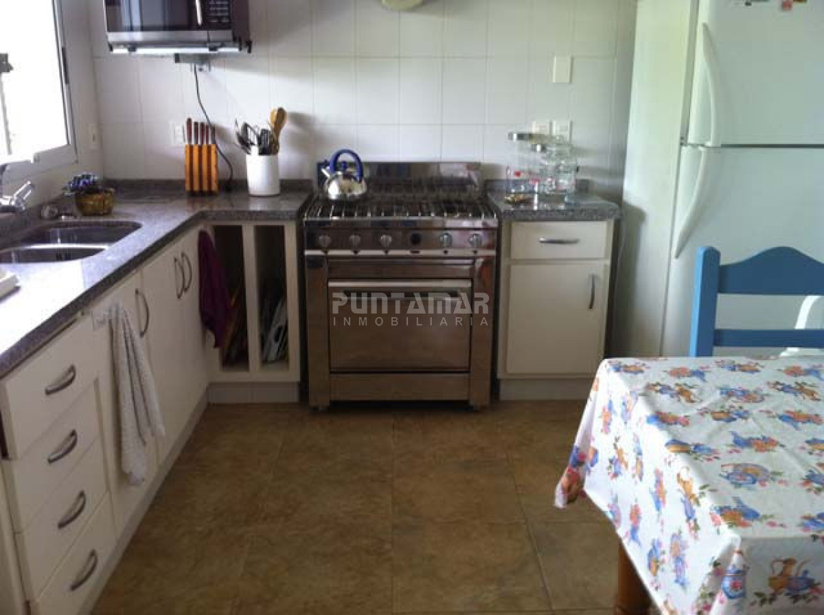 Casa ID.210854 - CASA EN LA BARRA, 4 DORMITORIOS, 3 BAÑOS, CERCA DEL MAR