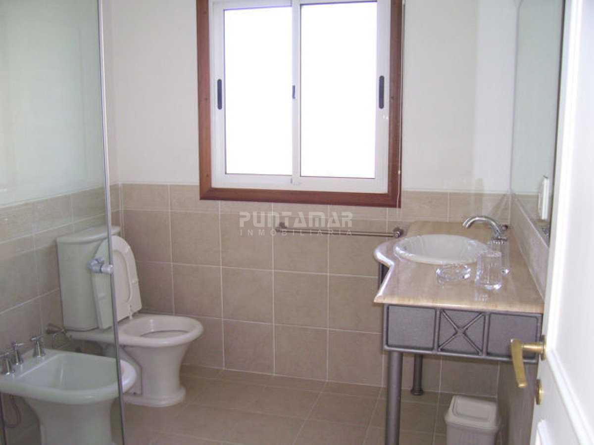 Casa ID.210863 - ESPECTACULAR CASA CON PISCINA Y JACUZZI EN MONTOYA 