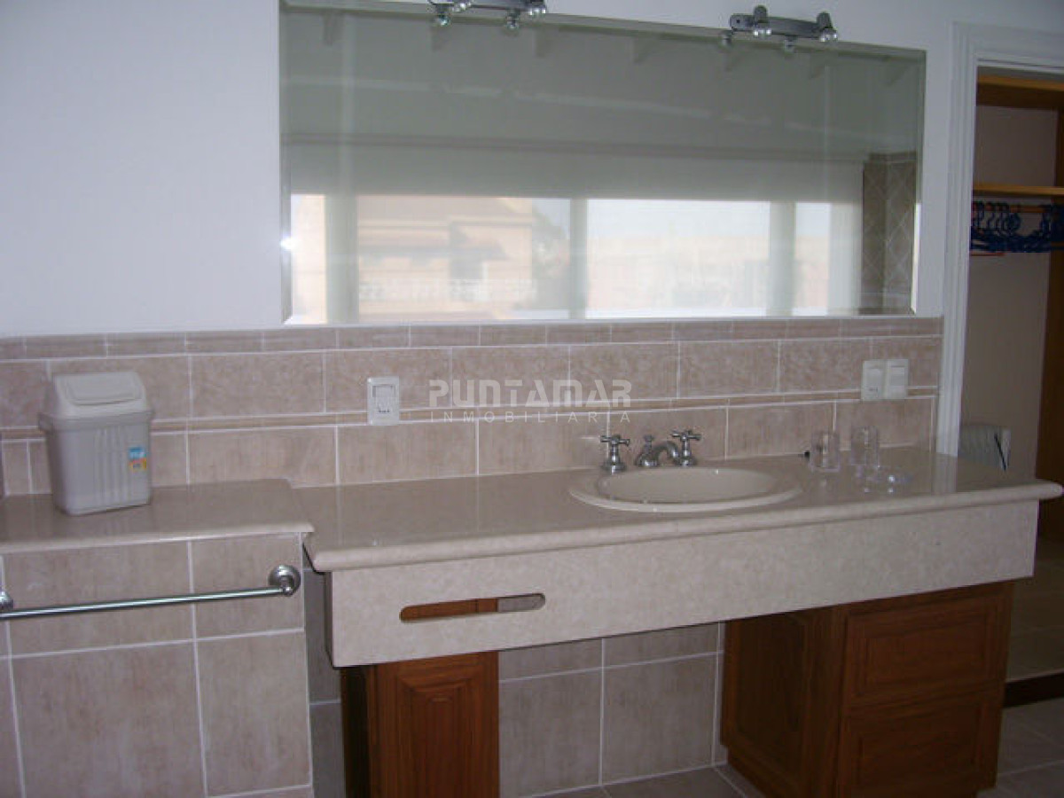 Casa ID.210863 - ESPECTACULAR CASA CON PISCINA Y JACUZZI EN MONTOYA 