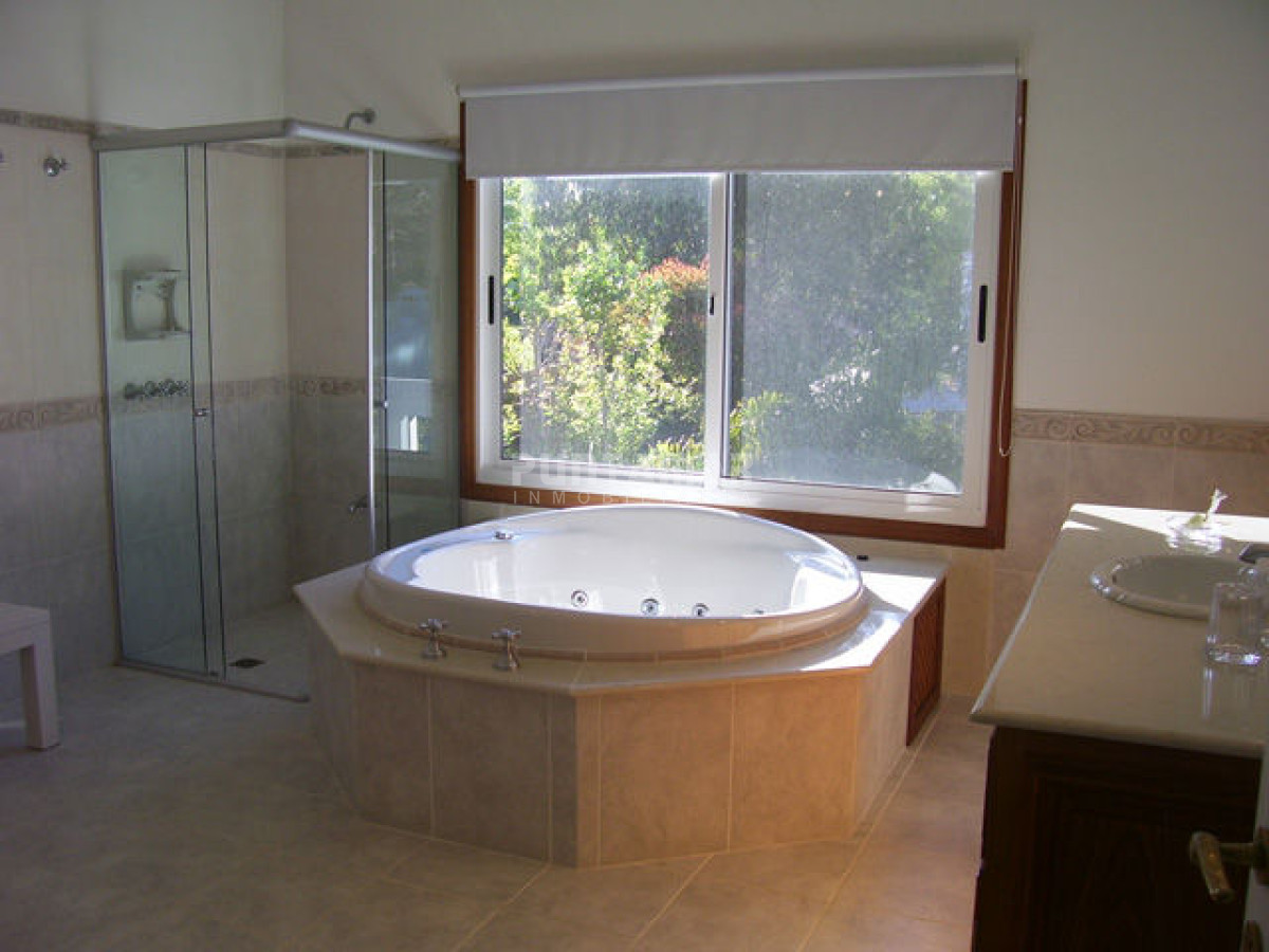 Casa ID.210863 - ESPECTACULAR CASA CON PISCINA Y JACUZZI EN MONTOYA 