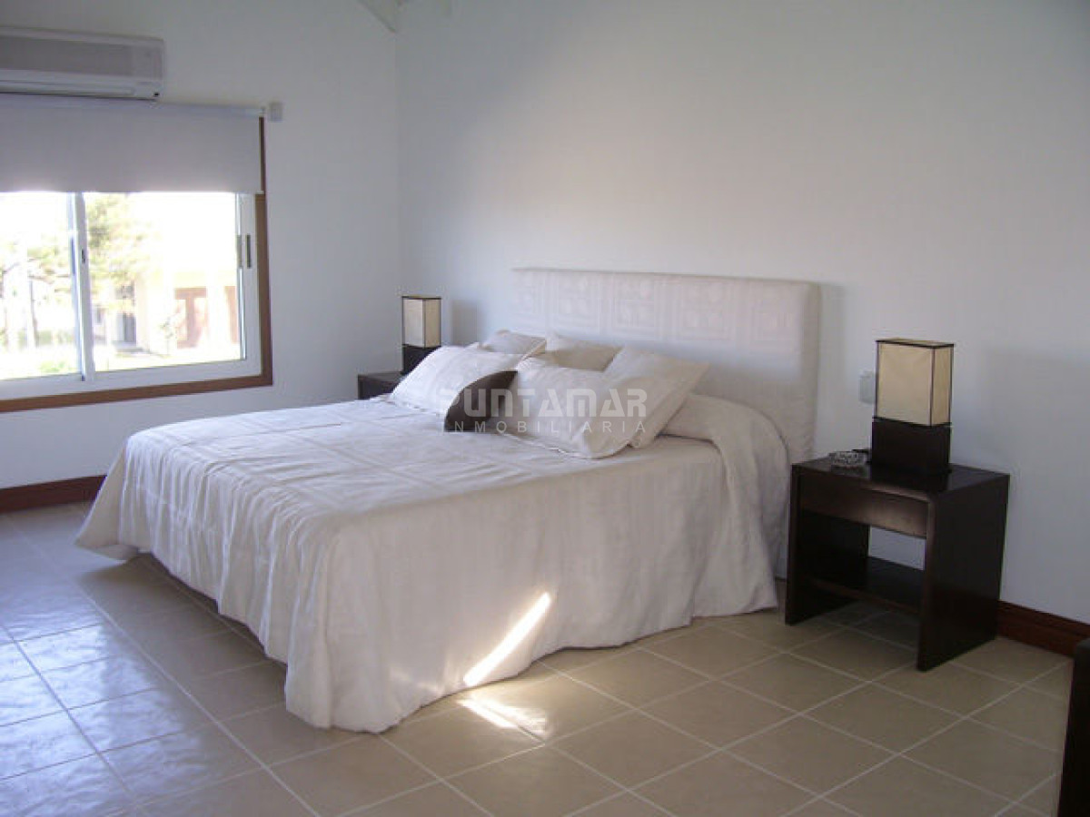 Casa ID.210863 - ESPECTACULAR CASA CON PISCINA Y JACUZZI EN MONTOYA 