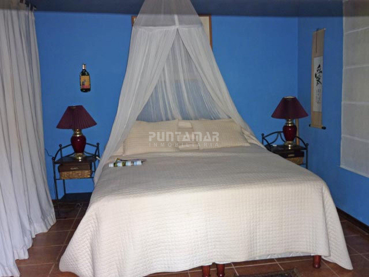 Casa ID.210897 - VENTA  DE CASA EN MOTOYA DE 3 DORMITORIOS  EN MONTOYA