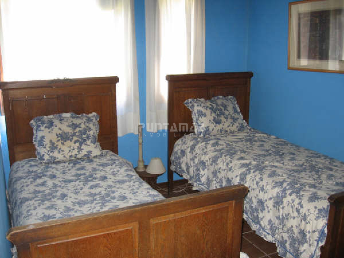 Casa ID.210897 - VENTA  DE CASA EN MOTOYA DE 3 DORMITORIOS  EN MONTOYA