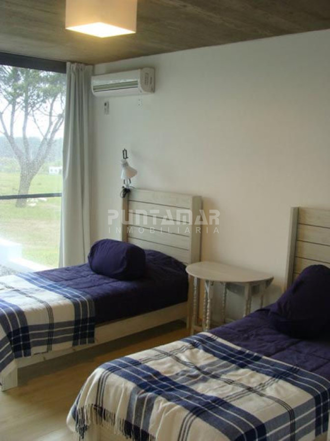 Casa ID.210899 - Casa en San Vicente, 3 dormitorios *