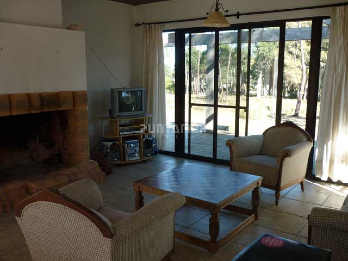 Casa ID.210907 - Casa ubicada a pocos metros de El atajo de La Barra cerca de Montoya