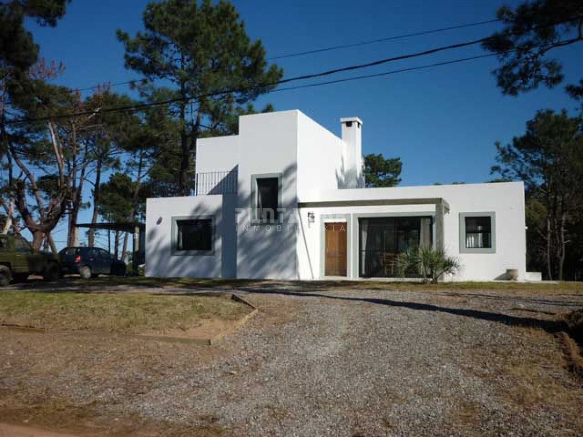 Casa ID.210907 - Casa ubicada a pocos metros de El atajo de La Barra cerca de Montoya
