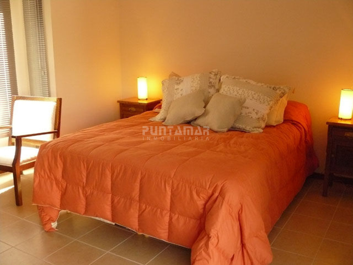 Casa ID.210913 - Casa en Montoya, 3 dormitorios *