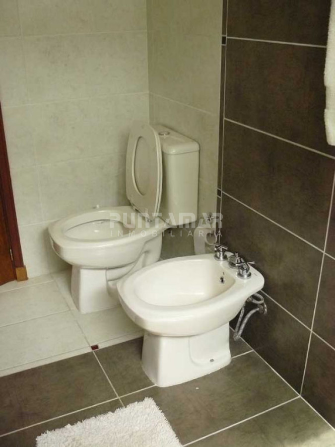 Casa ID.210913 - Casa en Montoya, 3 dormitorios *