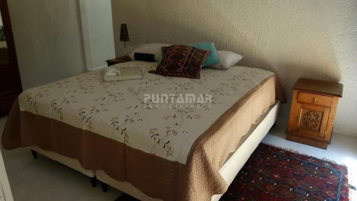 Casa ID.210921 - CASA DE 3 DORMITORIOS EN MANANTIALES 