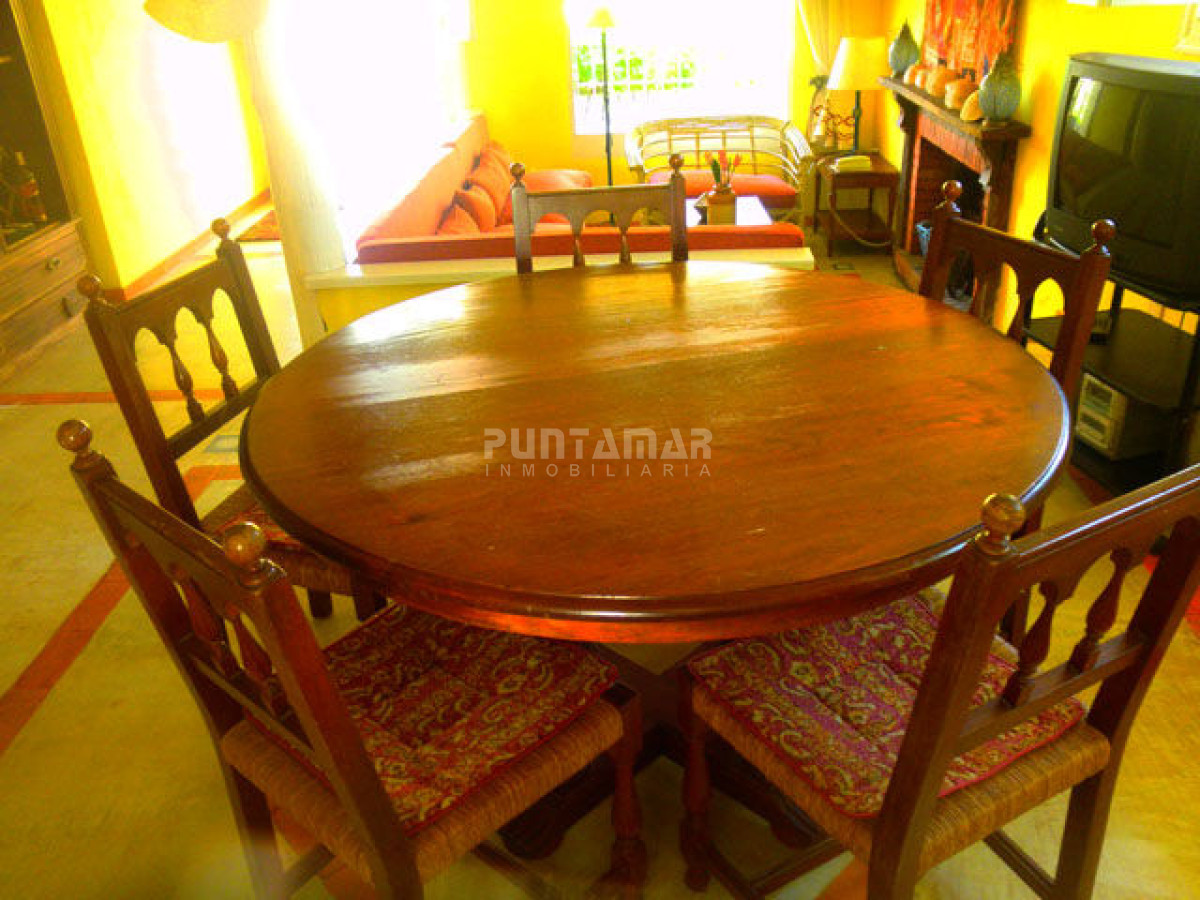 Casa ID.210966 - MONTOYA A 3 CUADRAS DEL MAR Y UNA DEL MANTRA