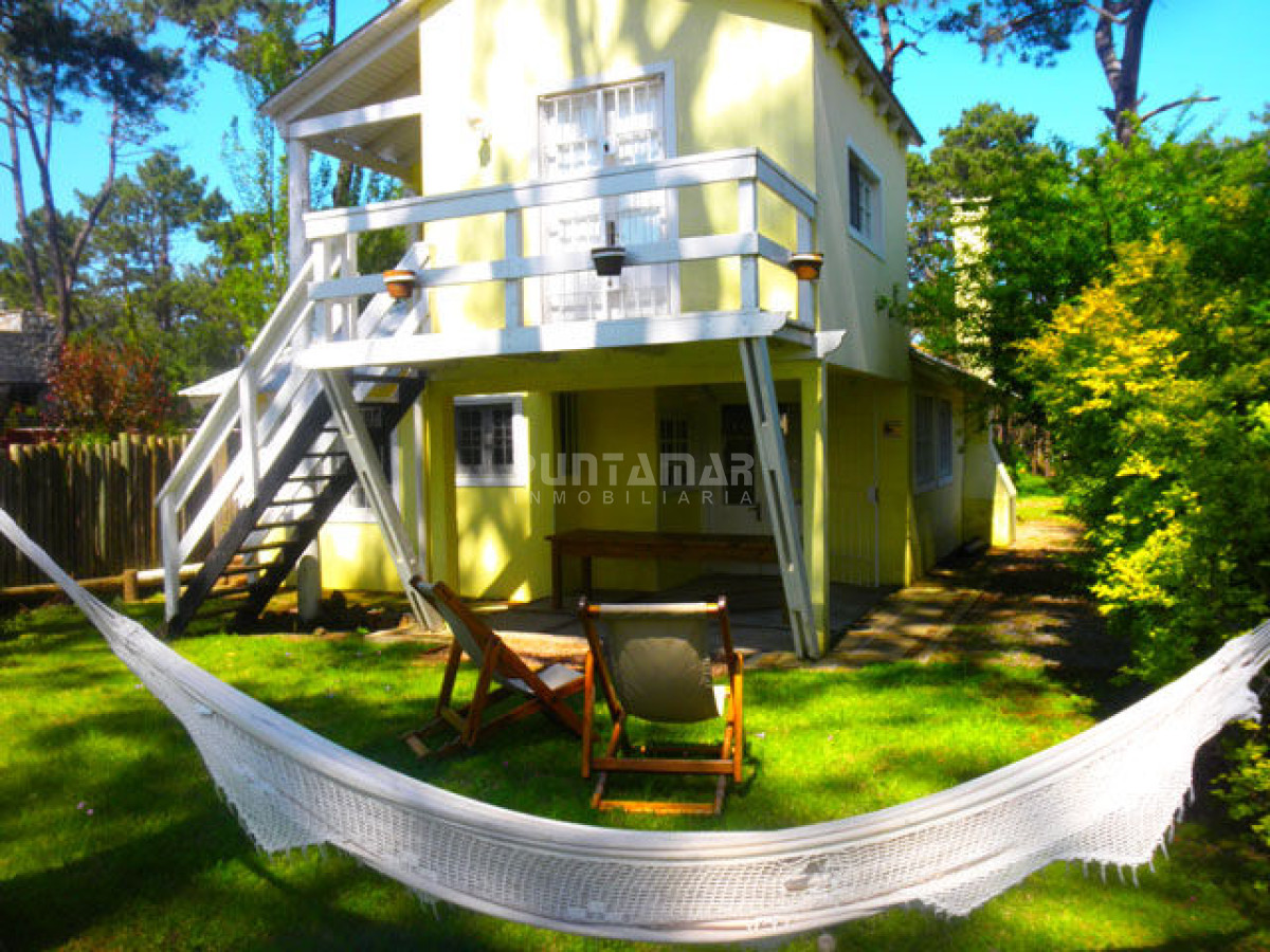 Casa ID.210966 - MONTOYA A 3 CUADRAS DEL MAR Y UNA DEL MANTRA