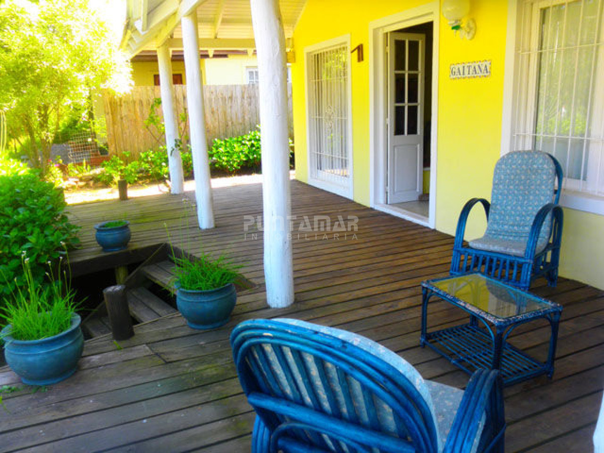 Casa ID.210966 - MONTOYA A 3 CUADRAS DEL MAR Y UNA DEL MANTRA