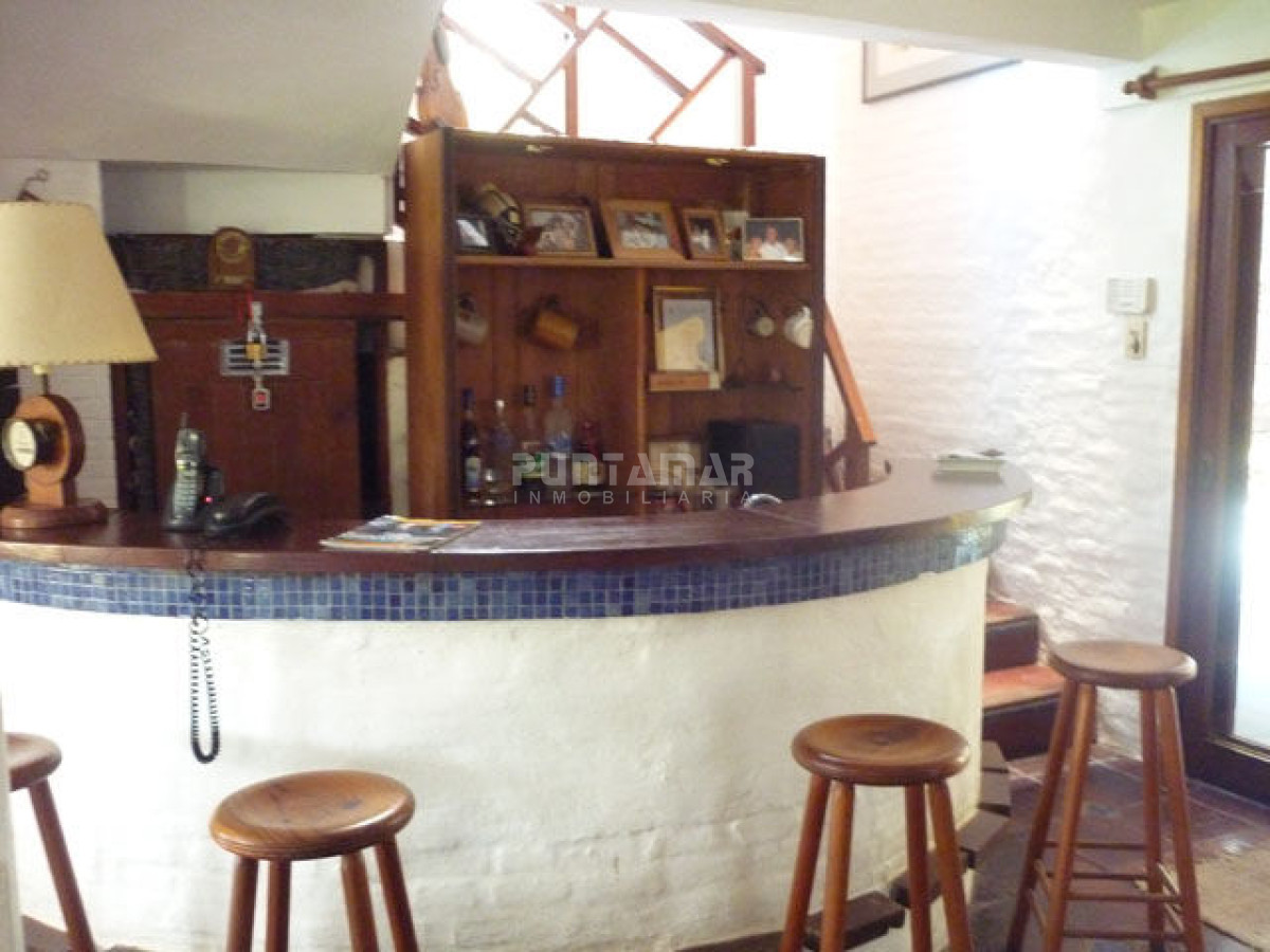 Casa ID.210973 - Casa en alquiler en Montoya, La Barra