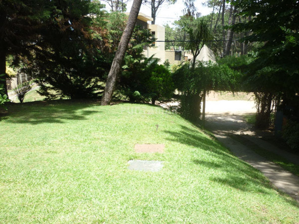 Casa ID.210973 - Casa en alquiler en Montoya, La Barra