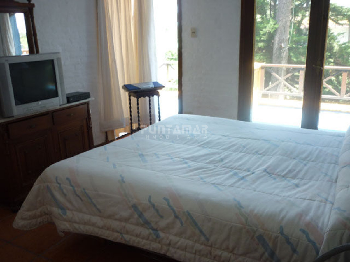 Casa ID.210973 - Casa en alquiler en Montoya, La Barra