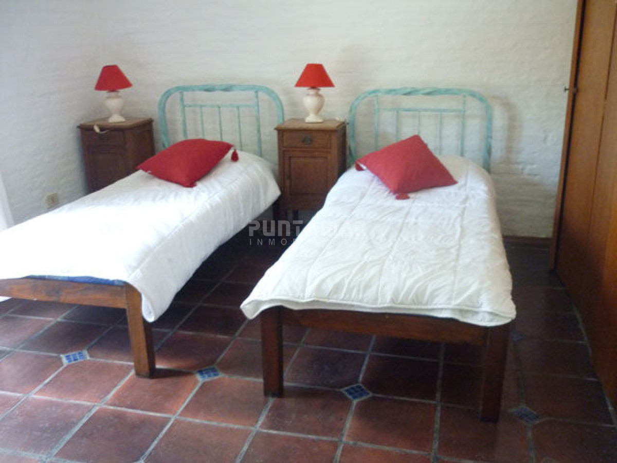 Casa ID.210973 - Casa en alquiler en Montoya, La Barra
