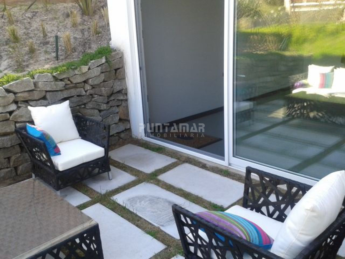 Casa ID.210977 - ALQUILER DE CASA EN MONTOYA 3 DORMITORIOS CON PISCINA