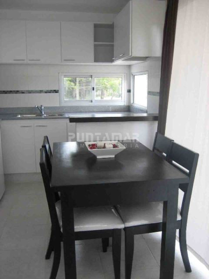 Casa ID.210983 - CASA DE DOCS DORMITORIOS EN LA BARRA, GRAN PARQUE