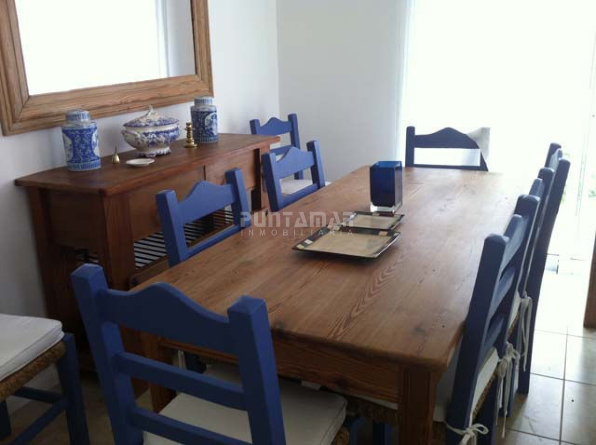 Casa ID.210985 - HERMOSA CASA 4 DORM EN EL CORAZON DE LA BARRA 400 MTS DEL MAR