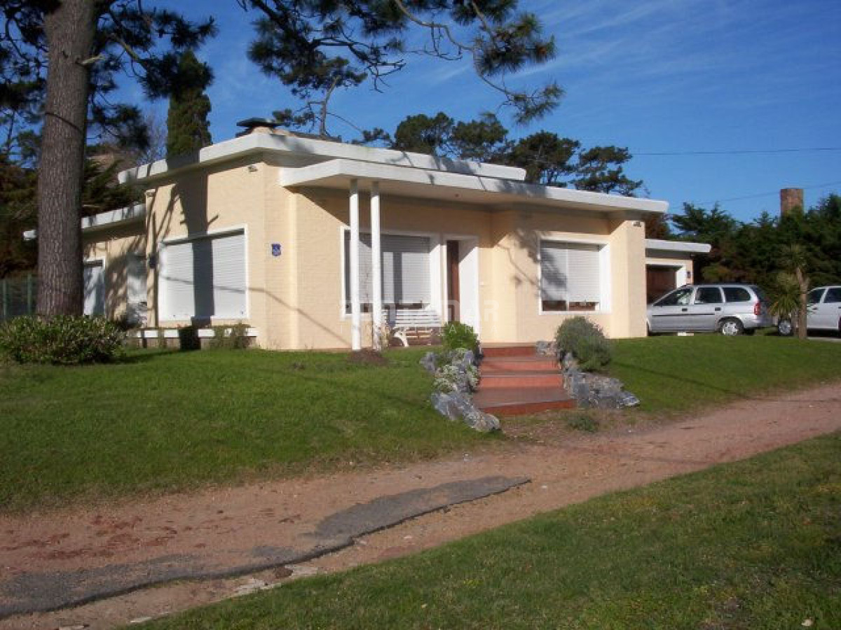 Casa ID.210278 - CASA DE 3 DORMITORIOS EN LA MANSA 