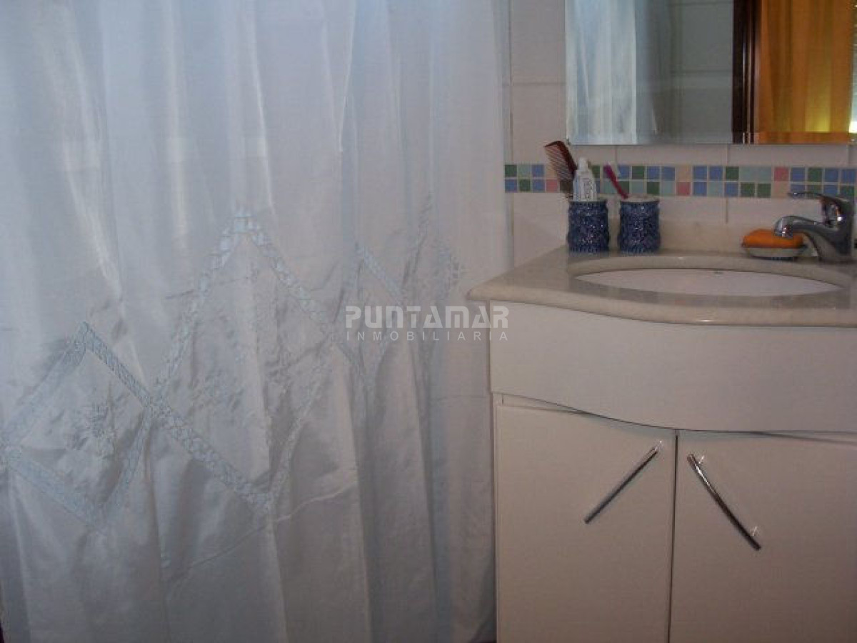 Casa ID.210278 - CASA DE 3 DORMITORIOS EN LA MANSA 