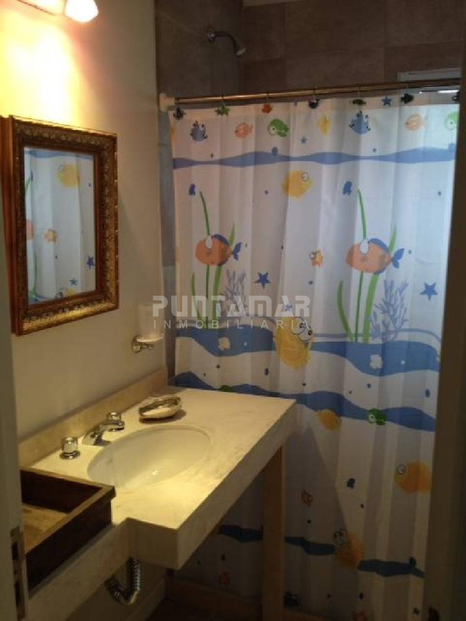 Casa ID.211041 - ALQUILER MUY LINDA CASA EN LA BARRA 3 DORMITORIOS 2 BAÑOS 