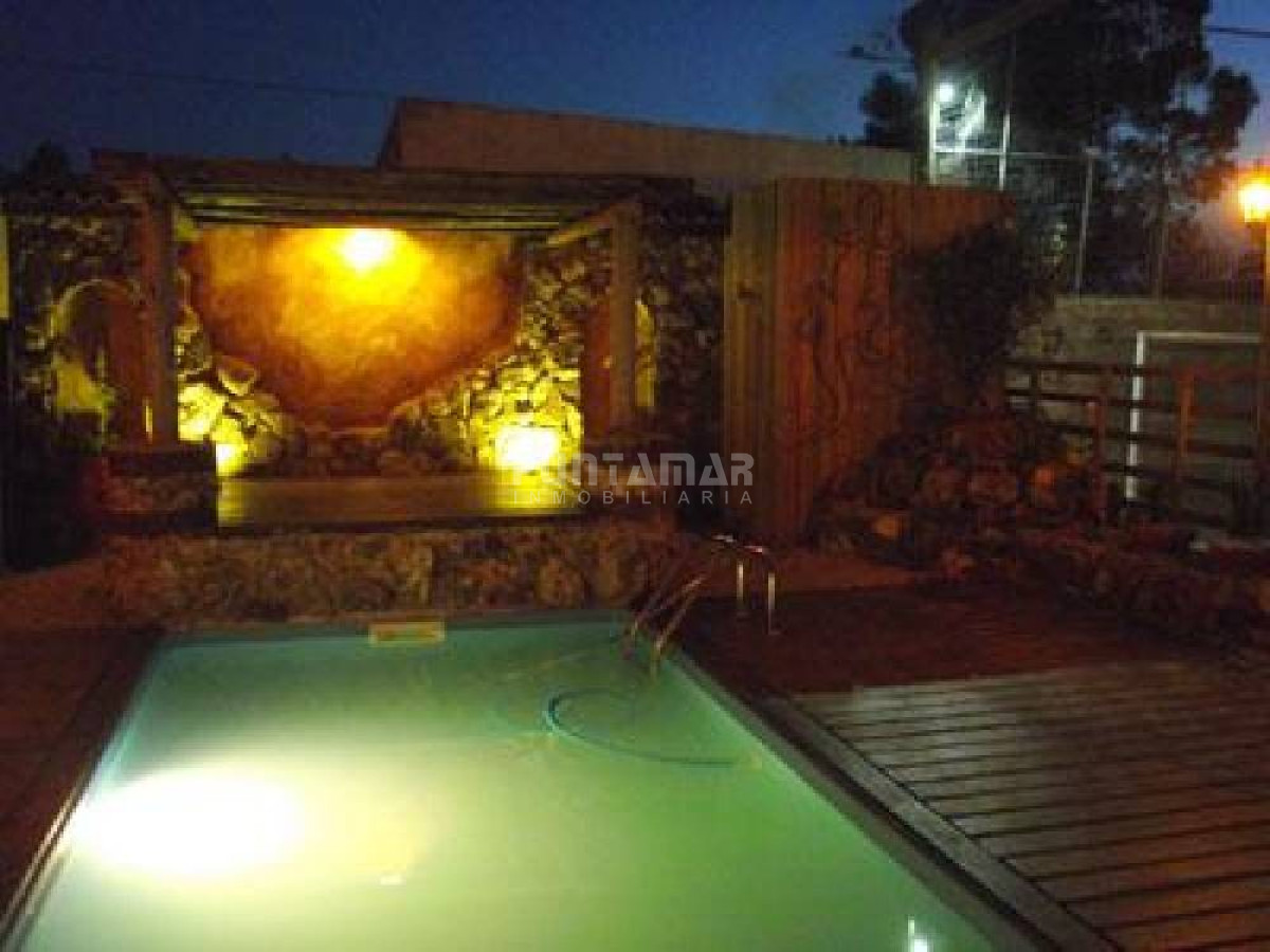 Casa ID.211045 - Casa en Pinares, 3 dormitorios *