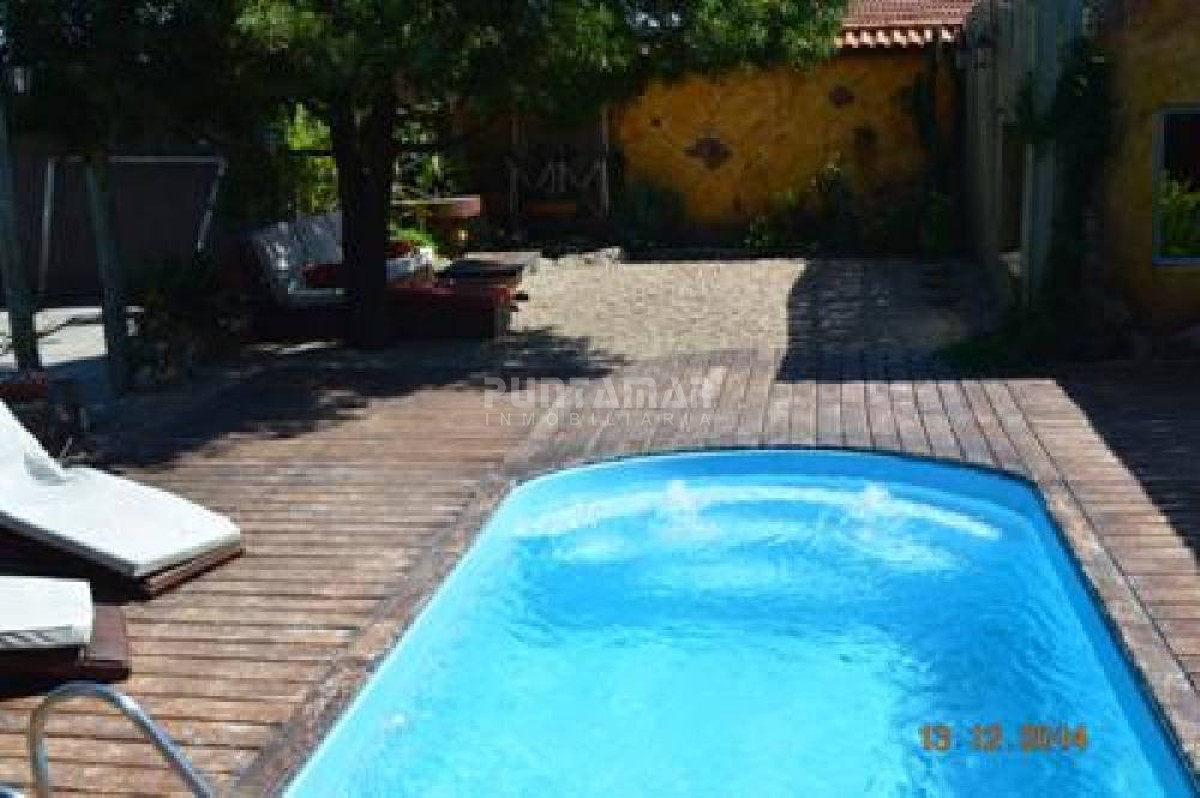 Casa ID.211045 - Casa en Pinares, 3 dormitorios *