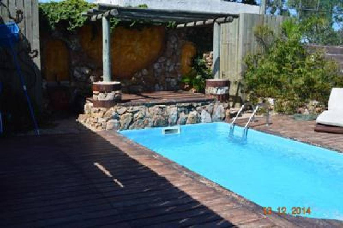 Casa ID.211045 - Casa en Pinares, 3 dormitorios *