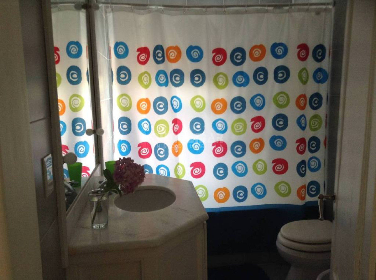 Casa ID.211071 - MUY LINDA CASA DE 4 DORMITORIOS CON PISCINA EN LA BARRA 