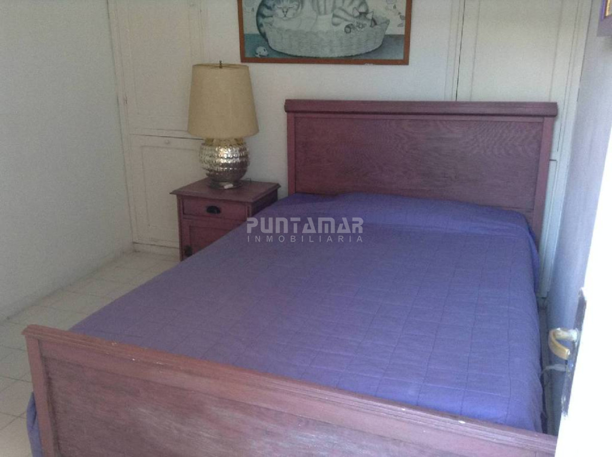 Casa ID.211071 - MUY LINDA CASA DE 4 DORMITORIOS CON PISCINA EN LA BARRA 