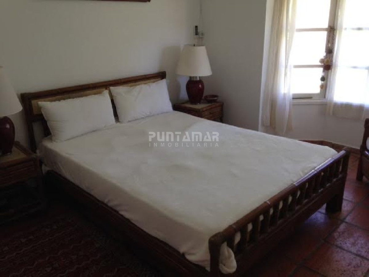 Casa ID.211121 - Casa en alquiler, Rincón del Indio con Piscina