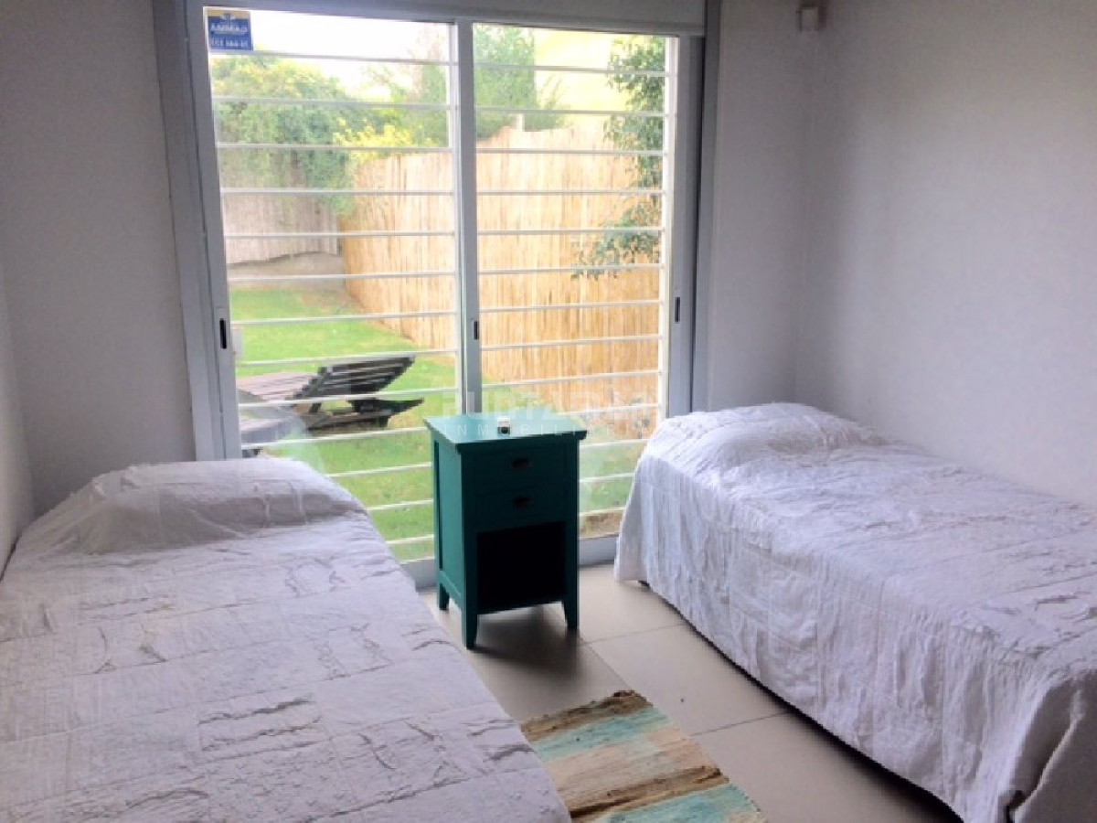 Casa ID.211133 - Casa en alquiler la Barra, centro, moderna