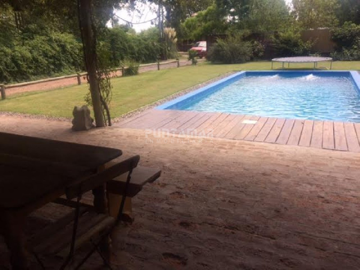 Casa ID.211139 - Casa en La Barra en venta, El Tesoro