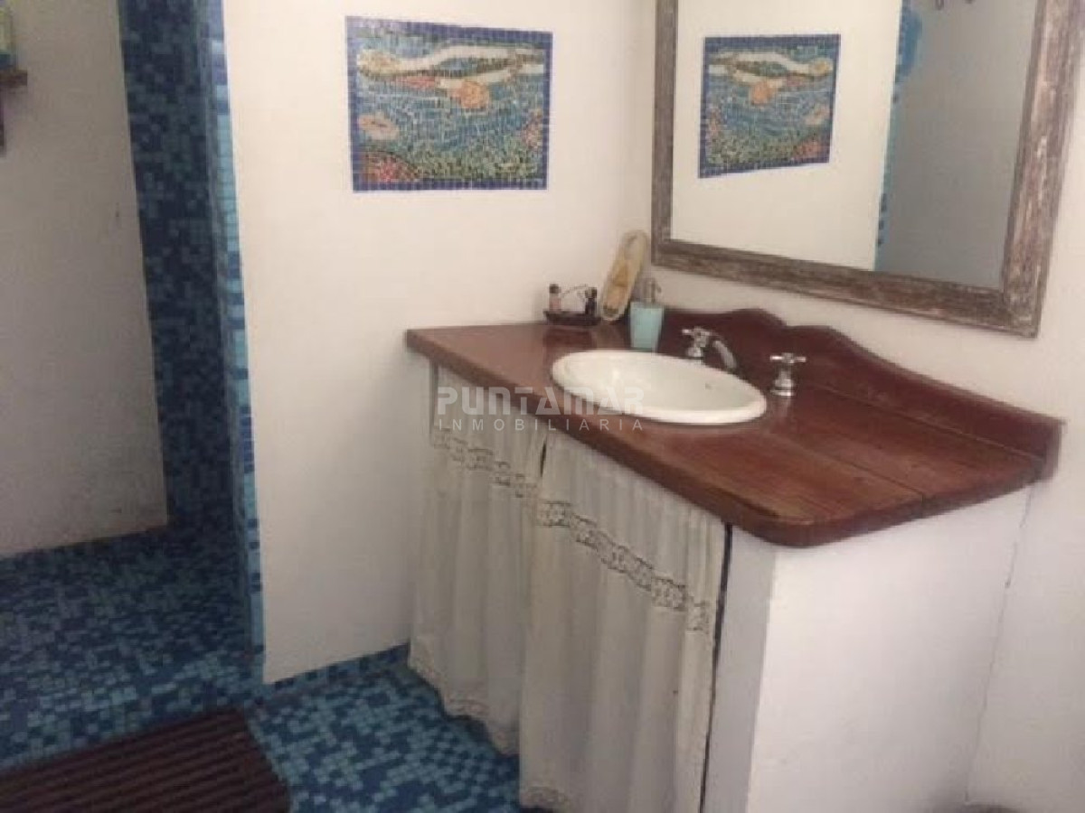 Casa ID.211139 - Casa en La Barra en venta, El Tesoro