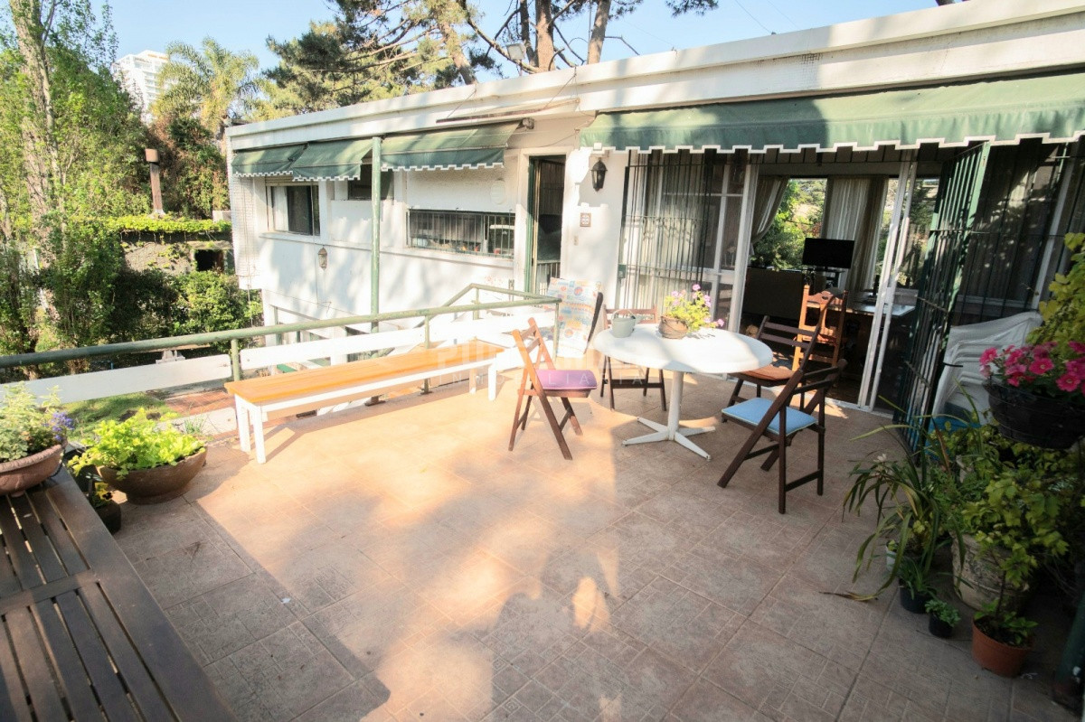 Casa ID.210337 - CASA DE 2 PLANTAS CON 4 DORMITORIOS EN LA MANSA
