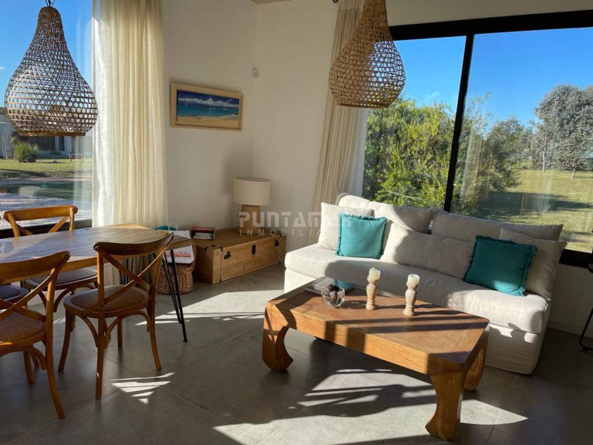 Casa ID.211804 - Casa en alquiler en Pueblo Mio