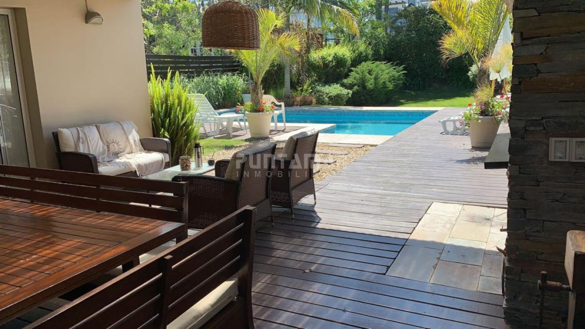 Casa ID.210784 - Increible casa en Montoya con piscina