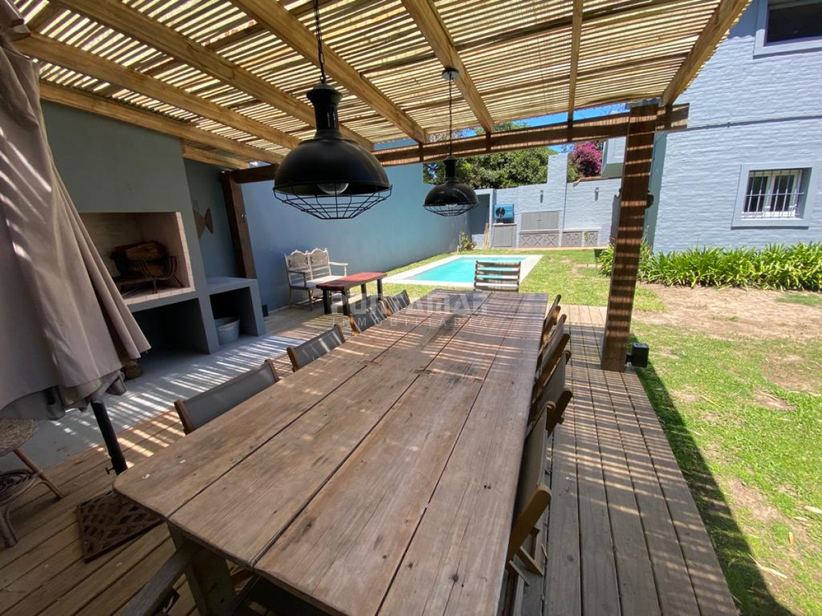 Casa ID.212510 - ALQUILER DE CASA EN MONTOYA CON PISCINA