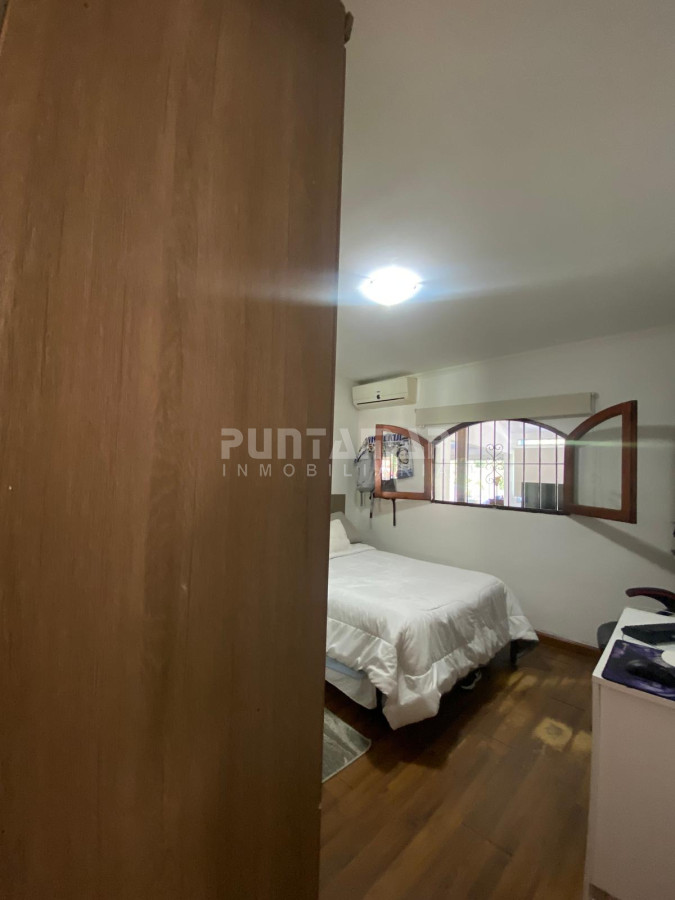 Casa ID.213466 - HERMOSA CASA EN PINARES P35 PUNTA DEL ESTE ALQUILER 