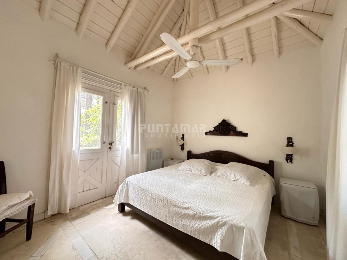 Casa ID.213173 - ALQUILER MUY LINDA CASA DE 4 DORMITORIOS EN MANANTIALES