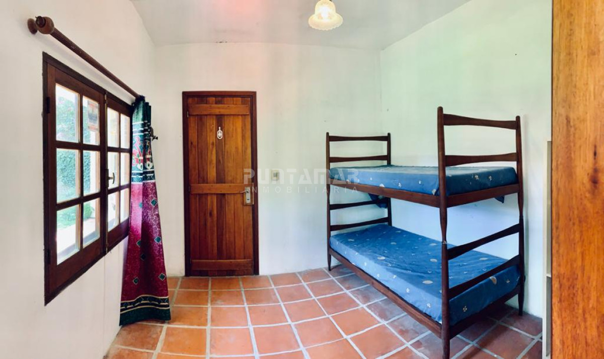 Casa ID.212016 - HERMOSA CASA DE 2 PLANTAS EN PARADA 9 DE LA MANSA