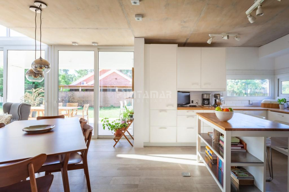 Casa ID.212509 - CASA EN ALQUILER BARRIO LA ARBOLADA 